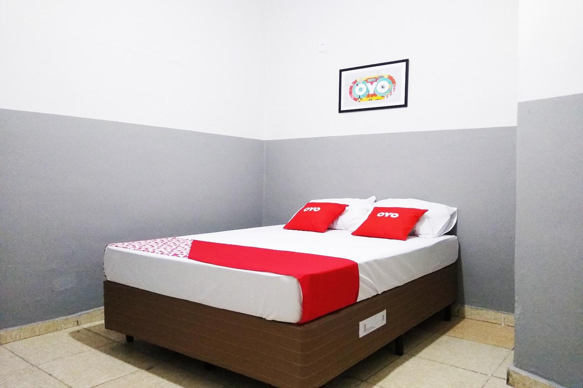 Oyo Hotel Bras Сан-Пауло Экстерьер фото